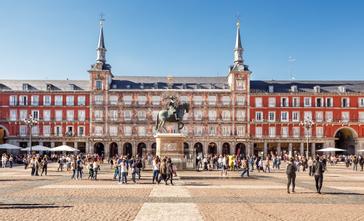 4 minutes from Plaza Mayor